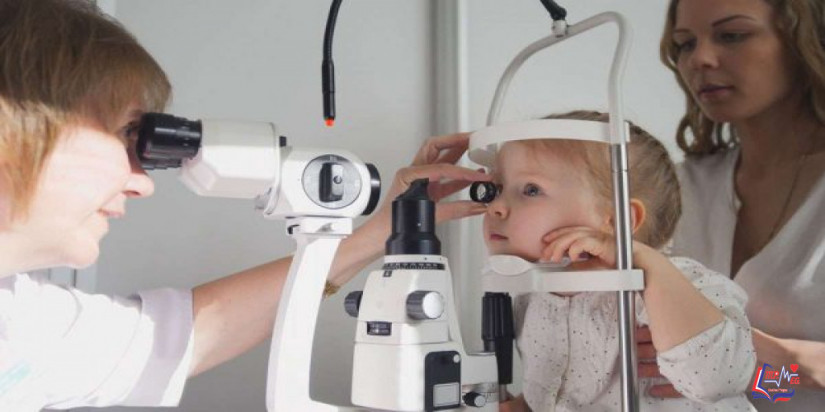 ما هي أسباب انفصال الشبكية عند الاطفال ؟