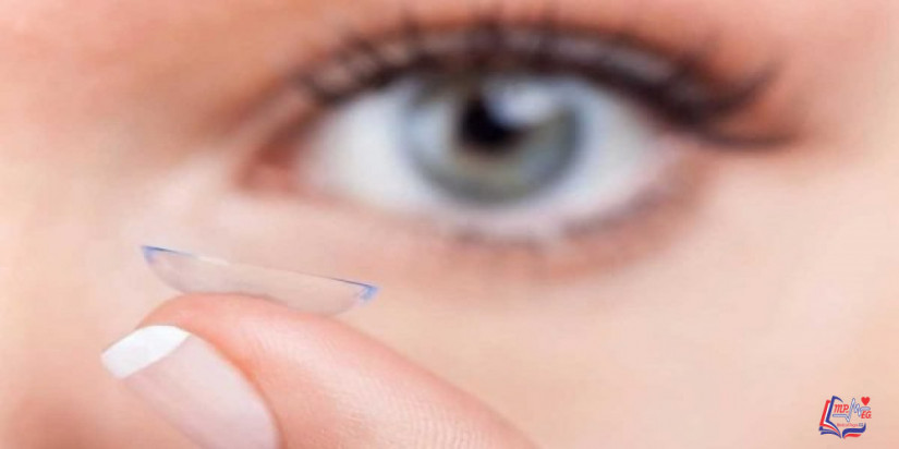 عدسات عمى الالوان وكيفية عملها ومدى أمانها