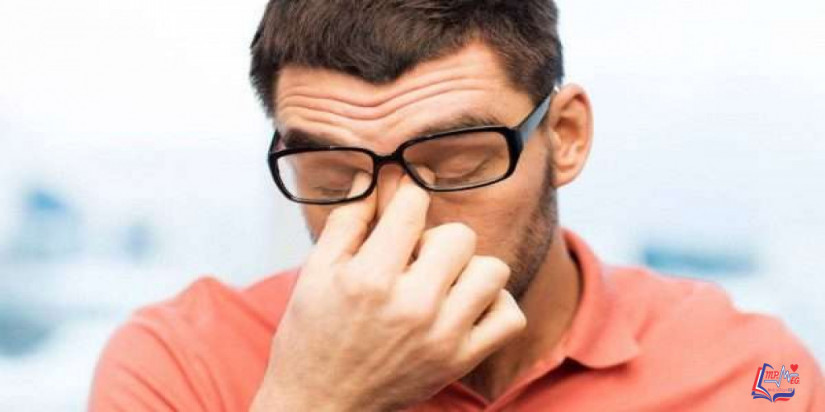 المياه البيضاء على العين وأعراضها وطرق علاجها