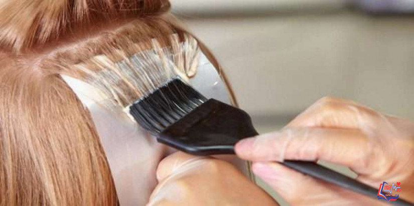 طريقة العناية بالشعر المصبوغ للحد من تأثير الصبغة