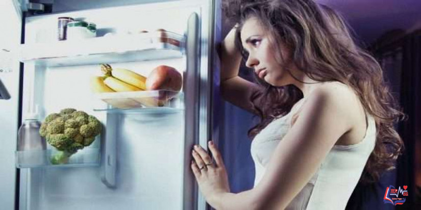 الجوع اخر الليل وأطعمة صحية يجب أن تكون في ثلاجتك لتجنبه