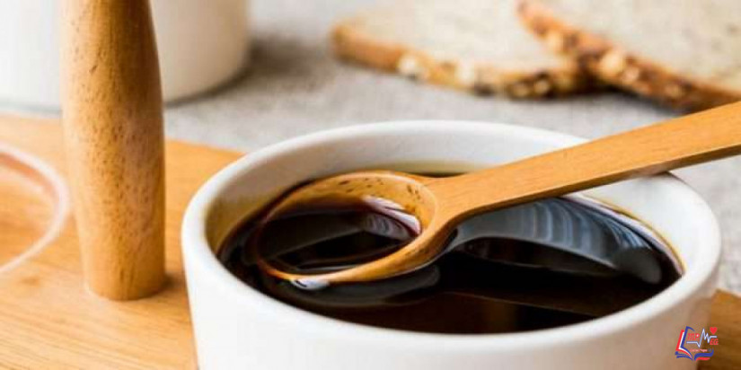 فوائد العسل الاسود للاطفال .. غني بالحديد ويعالج الأنيميا