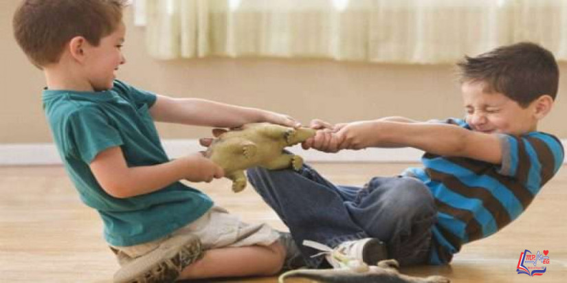 شجار الاطفال الأخوة وكيفية التعامل معهم بطريقة صحيحة