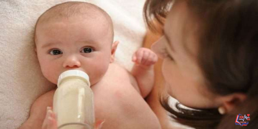 الاطفال الرضع و علامات الشبع من الرضاعة