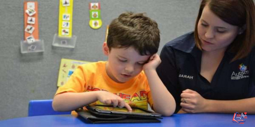 التوحد عند الاطفال .. وأسبابه وكيفية التعامل مع الطفل المصاب به