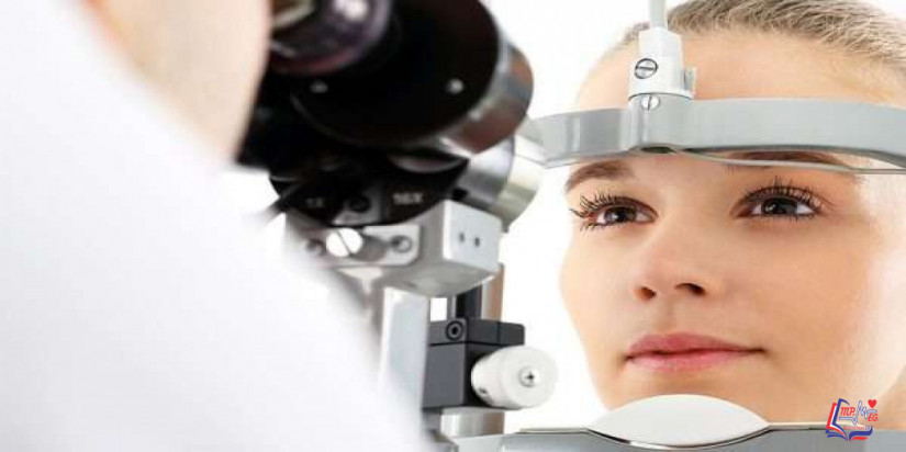 انفصال الشبكية Retinal detachment